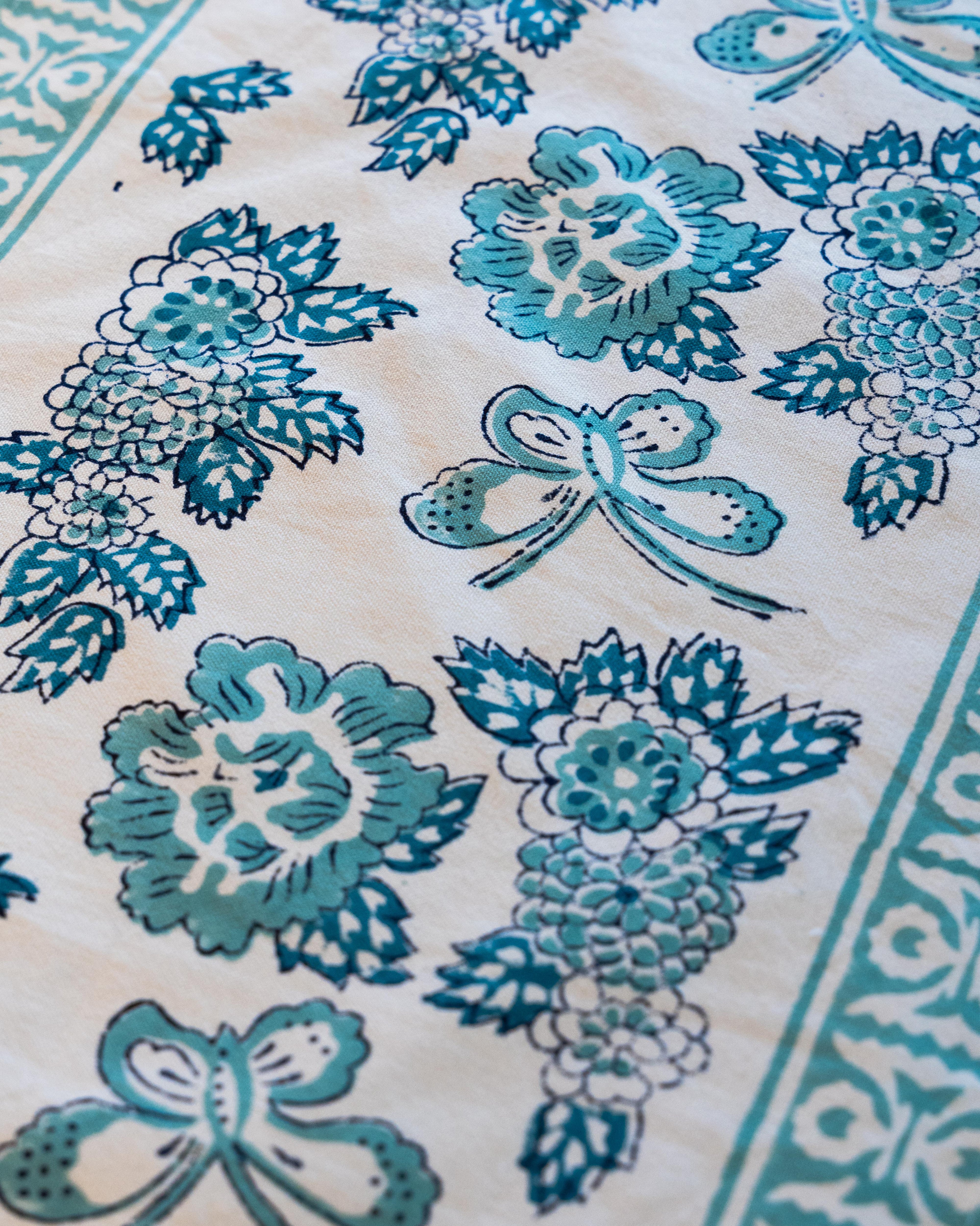 Green Butterfly - Table Mats & Napkins Set (4 + 4)