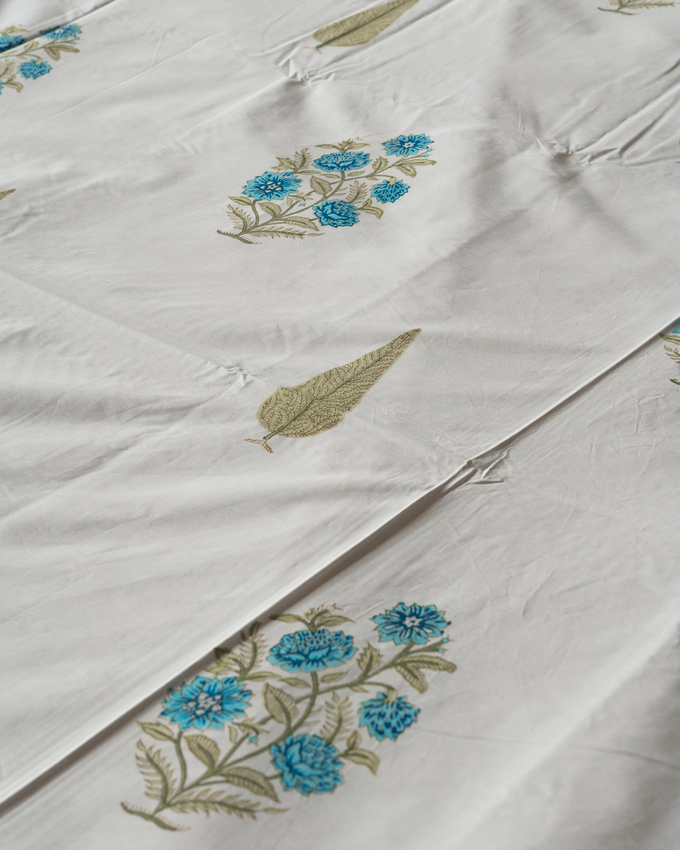 Mehendi Bagh – King Bedsheet