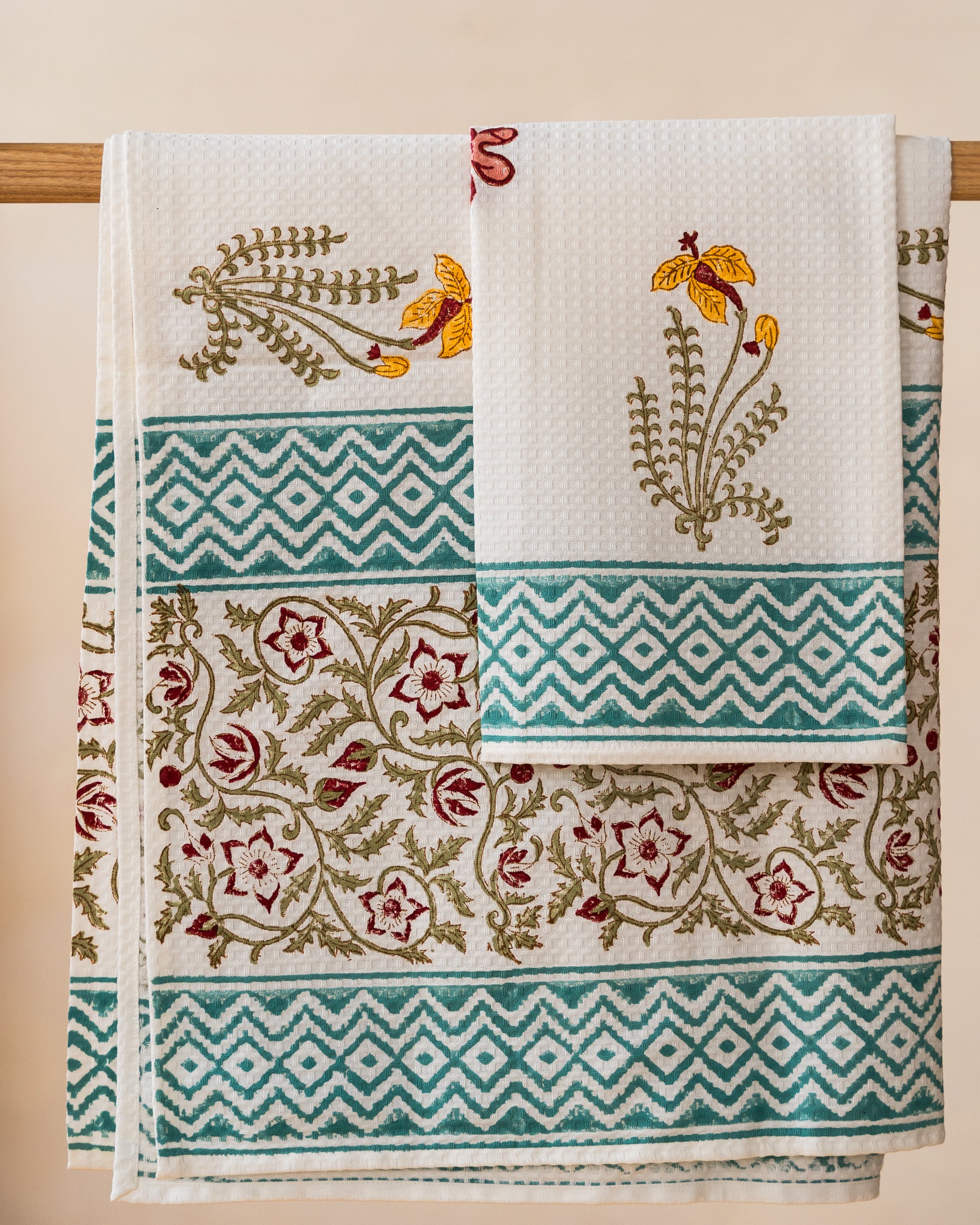 Sagar Towel Set
