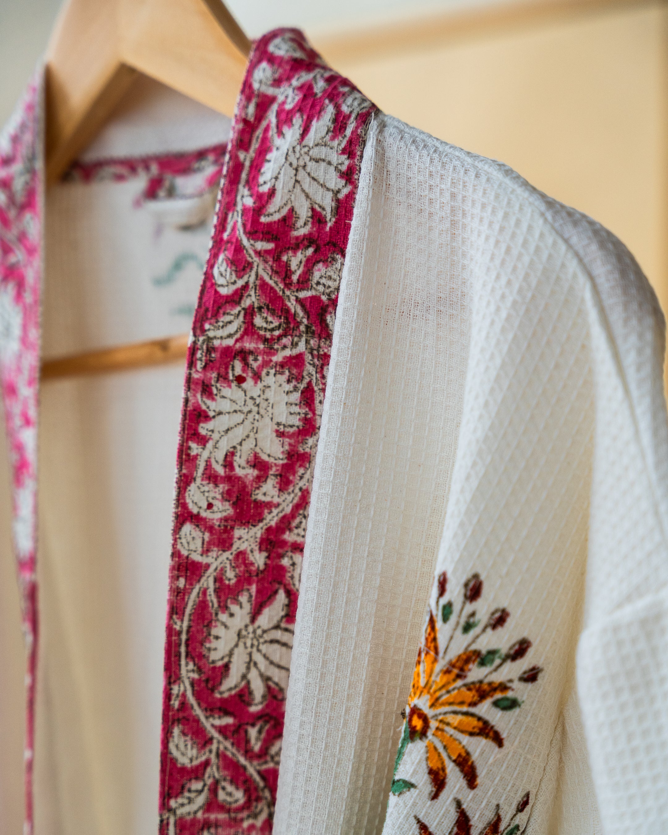Gulabi Bathrobe