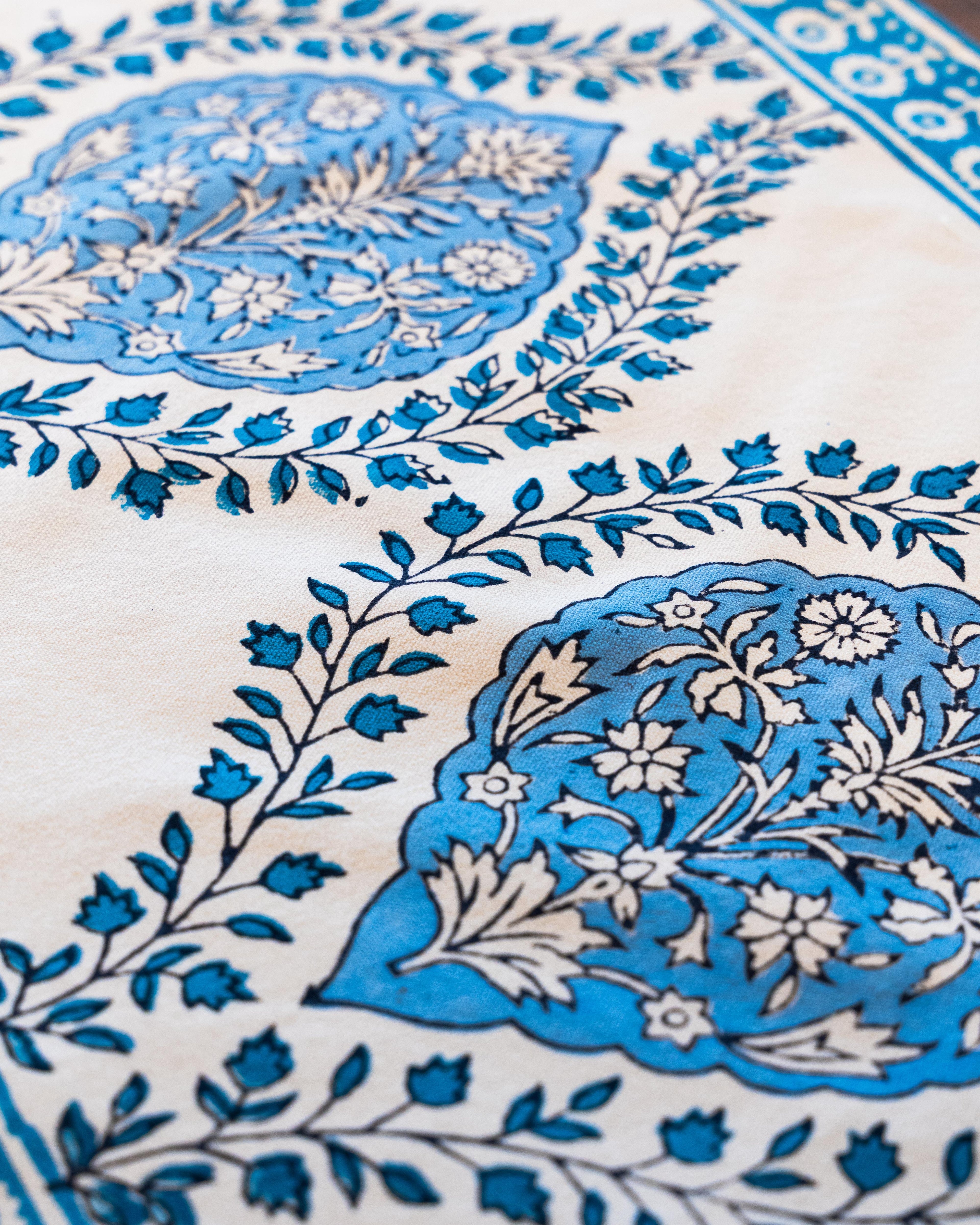 Blue And White - Table Mats & Napkins Set (4 + 4)